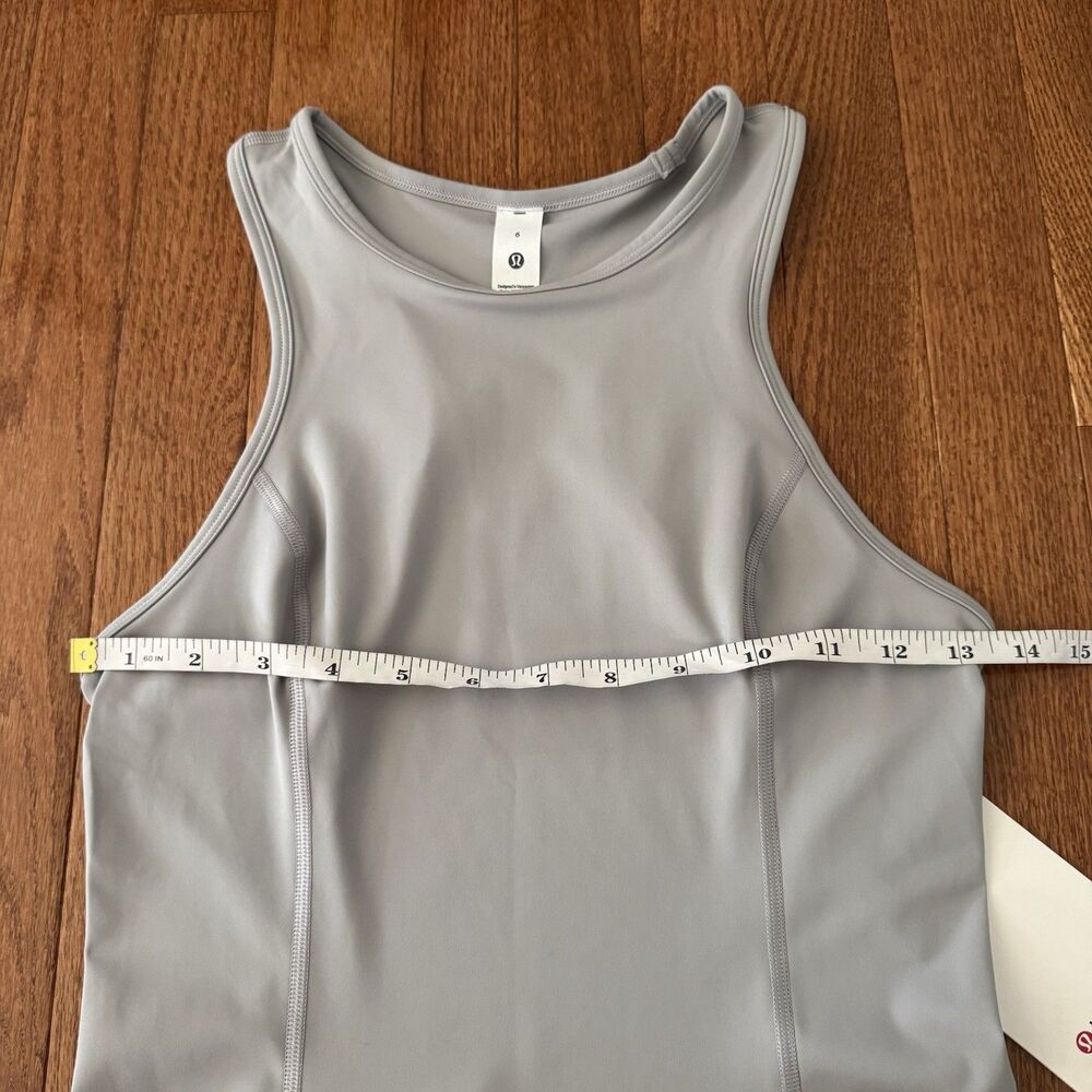 Lululemon Nulux Racerback Cropped Run Tank Women’s Size 6 Silver Lightweight NWT - Picture 6 of 9
